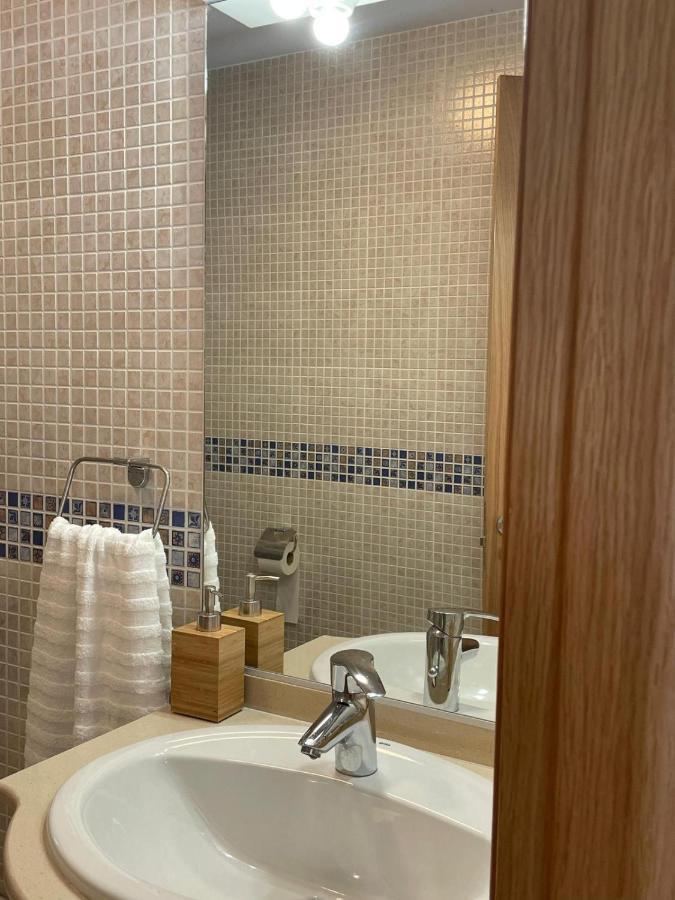 Apartamento Familiar En Finisterre Playa Langosteira Bagian luar foto